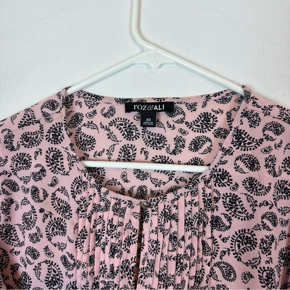 Roz and Ali Pink Patterned Blouse with Mid Length Sleeves - Picture 2 of 8